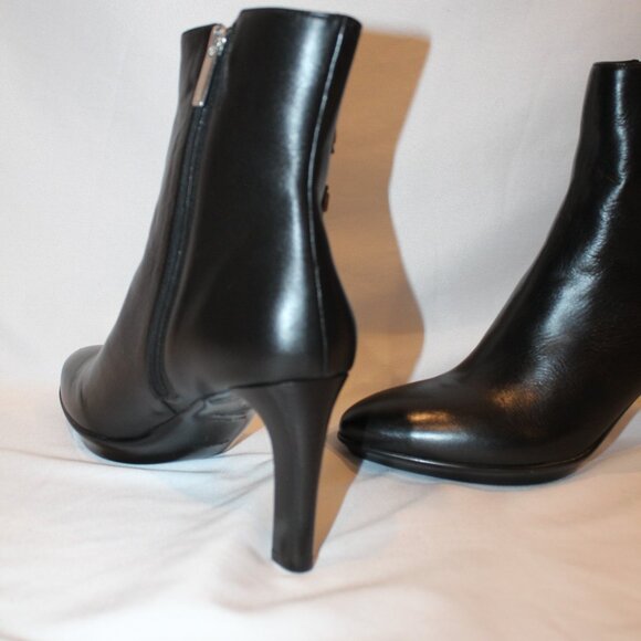 NIB AQUATALIA ROMEA NAPPA LEATHER BLACK BOOTS SZ 10 $695 - Picture 5 of 6